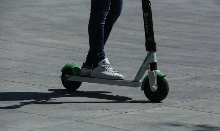 Χίος: Ατύχημα με ηλεκτρικό πατίνι – Σε κρίσιμη κατάσταση 23χρονος