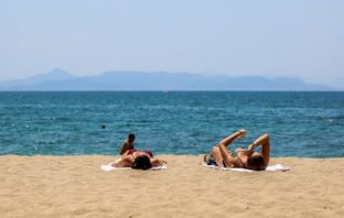 Μίνι καύσωνας την Τρίτη – Που θα χτυπήσει 35αρια