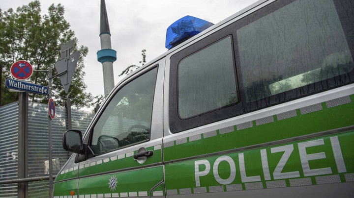 Γερμανία: Άοπλος πρόσφυγας κρατά όμηρο ένα μωρό