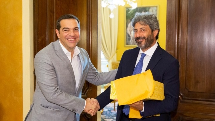 Συνάντηση Τσίπρα με τον Πρόεδρο του ιταλικού κοινοβουλίου στη Ρώμη