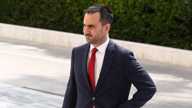 Θύελλα για τη δήλωση Μητσοτάκη- Αλ. Χαρίτσης: Θα μπορούσε να είναι ανακοίνωση του ΣΕΒ