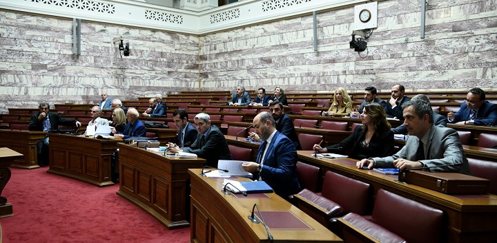 Εξαιρέσεις Πολάκη, Τζανακόπουλου, Πλεύρη ζητούν τα κόμματα στην προκαταρκτική για Novartis