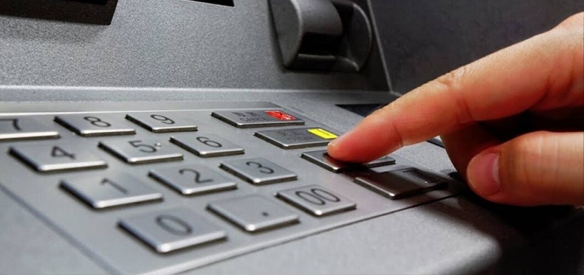 Νέες χρεώσεις Τραπεζών στα ΑΤΜ: Τι απαντούν οι Τραπεζίτες, συνάντηση με τον Κυρ. Μητσοτάκη