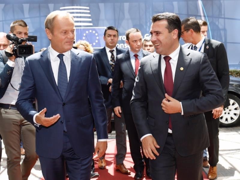 Ο Τουσκ ζητά “συγγνώμη” από τον λαό της Βόρειας Μακεδονίας: Εσείς κάνατε αυτό που πρέπει, εμείς όχι…