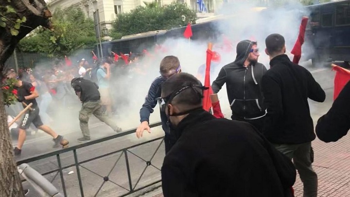 Αθήνα: Επεισόδια, ένταση και χημικά στο φοιτητικό συλλαλητήριο