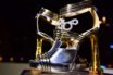 Αυτά τα πέδιλα “Moon Star Shoes” κοστίζουν μόνο…