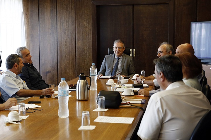 Άκαρπη η συνάντηση Θεοδωρικάκου με την ΠΟΠ-ΟΤΑ