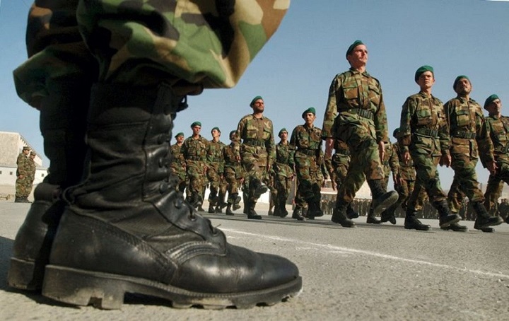 Αντιρρησίες συνείδησης: Αυξάνεται στους 15 μήνες η στρατιωτική θητεία