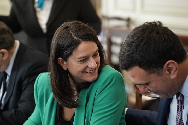 “Δεν θα γίνω ταχυδρόμος της Κεραμέως” – Ξέσπασμα του Βασίλη Κικίλια για την Υπ. Παιδείας