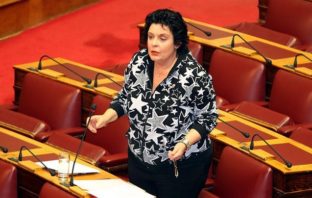 “Αδιανόητη” Λιάνα Κανέλλη: “Το προσφυγικό το έστησε ο ΣΥΡΙΖΑ για να πάρει Νόμπελ” (vid)