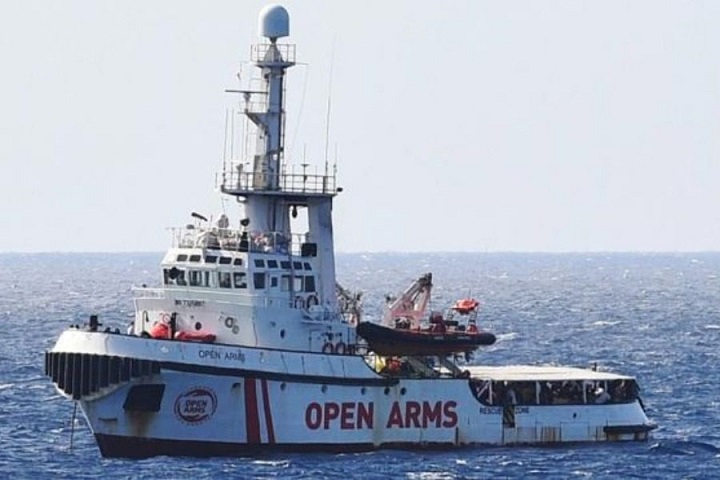 Επιτέθηκαν κατά ακτιβιστών της Open Arms στη Λέσβο