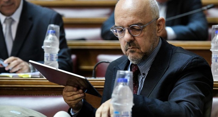 Απίστευτο: Προκαταρκτική για τη δήλωση Παπαδημητρίου περί… χασίς στο Μαξίμου!