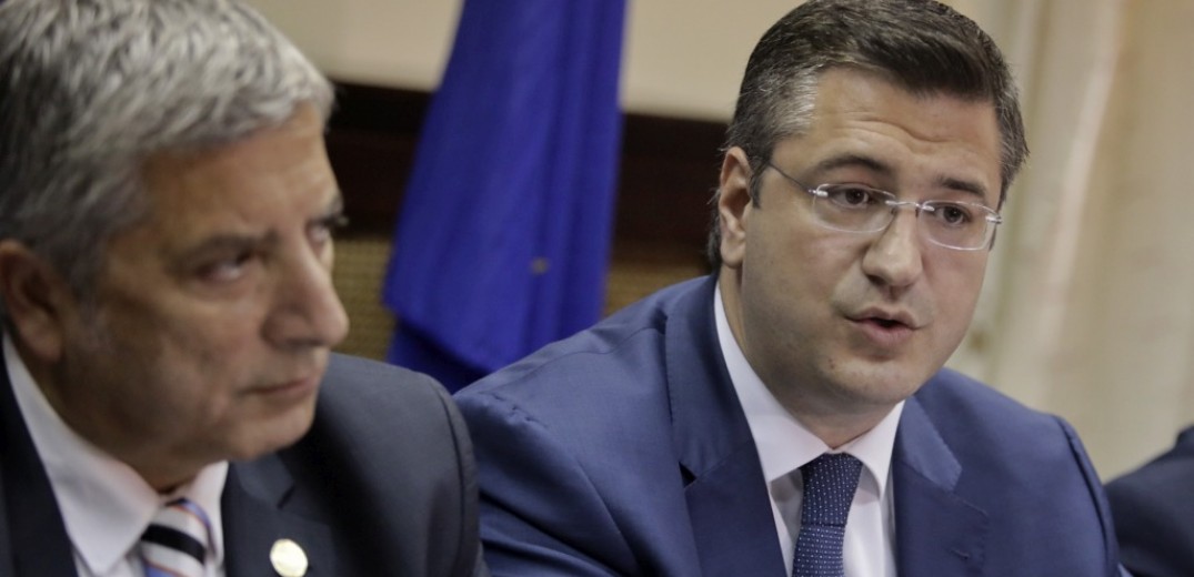 “Τριχοτομείται” η Ν.Δ στην Ένωση Περιφερειών- Σύγκρουση Πατούλη και Τζιτζικώστα με “σφήνα” τον Αγοραστό