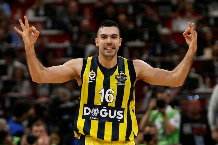 Ευρωλίγκα: Στους υποψήφιους για την καλύτερη ομάδα της δεκαετίας ο Σλούκας