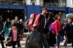 Στο λιμάνι του Πειραιά 215 πρόσφυγες από τη Μόρια
