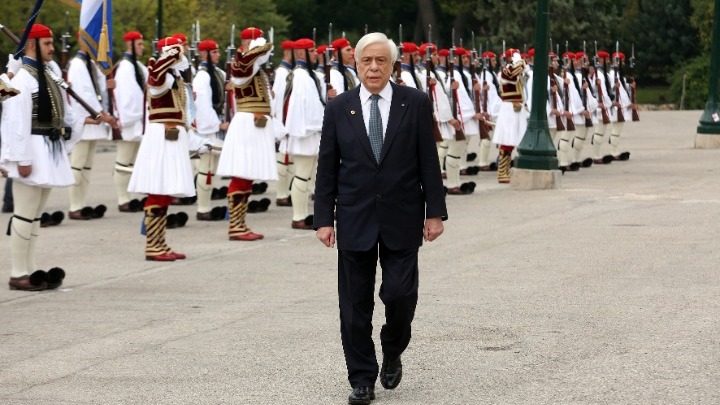 Arraiolos Group: Κυρώσεις στα κράτη-μέλη που δεν συναινούν στην δίκαιη κατανομή προσφύγων