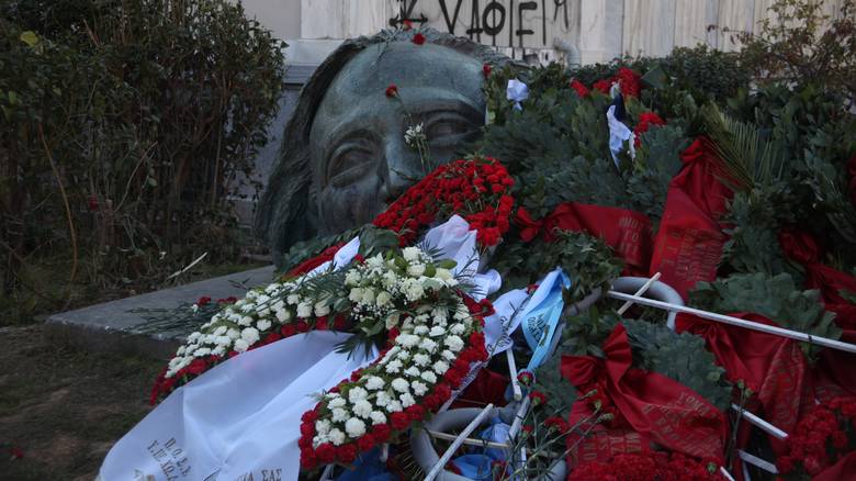 Επέτειος Πολυτεχνείου: Με ατζέντα “νόμου και τάξης” η κυβέρνηση- Φόβοι της αντιπολίτευσης για προβοκάτσιες