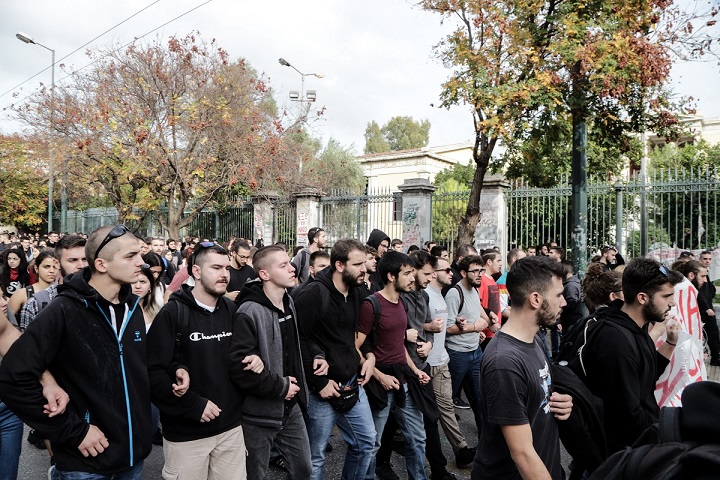 Απίστευτες καταγγελίες για την αστυνομία από τον συλληφθέντα φοιτητή στην ΑΣΟΕΕ