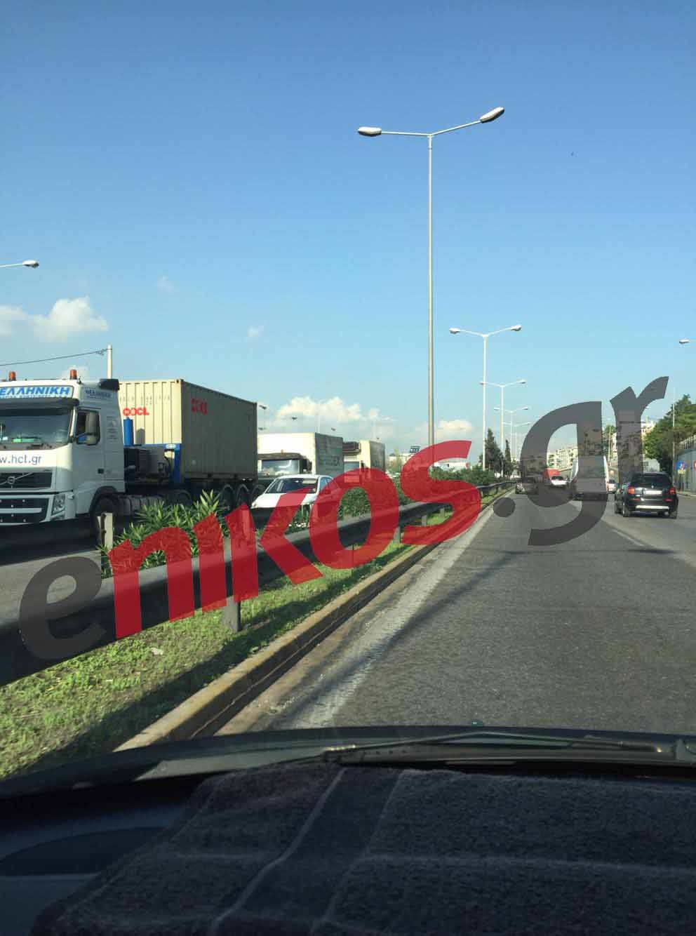 Ανατροπή φορτηγού στον Κηφισό – Κυκλοφοριακό κομφούζιο