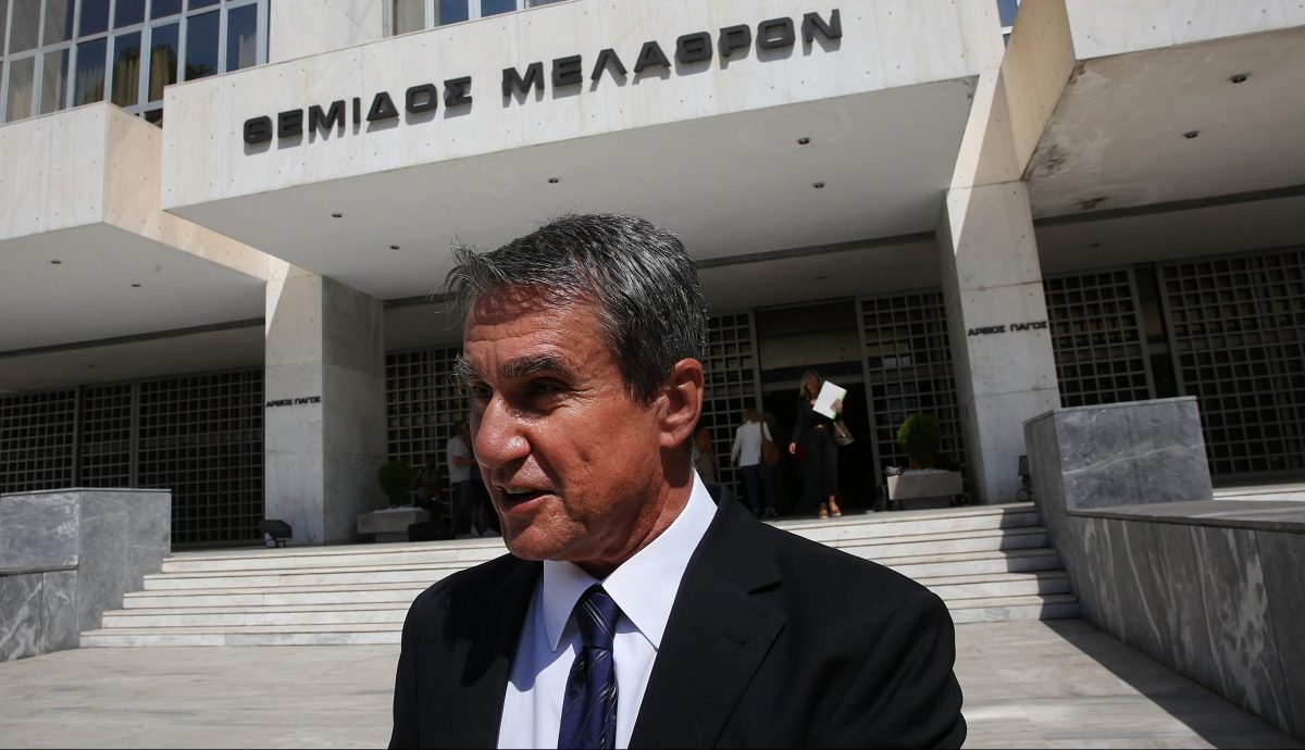 Απάντηση Λοβέρδου στη δίωξη για Novartis: Αμετανόητοι σκευωροί…