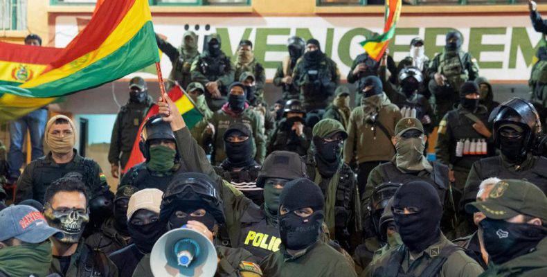 Βολιβία: Διορίζεται υπηρεσιακή πρόεδρος- Άσυλο στον Μοράλες προσφέρει το Μεξικό