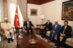 Πρόκληση Τσαβούσογλου: Συναντήθηκε με τους ψευδομουφτήδες της Ξάνθης