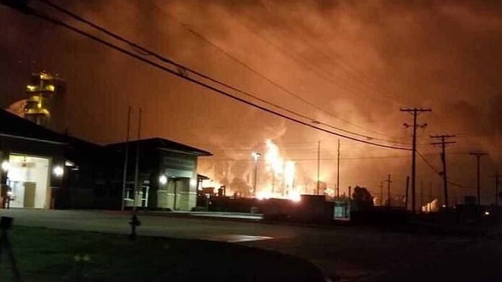 “Κόλαση” στο Τέξας: Έκρηξη και πυρκαγιά σε εργοστάσιο χημικών – Εκκενώνονται περιοχές (vid)