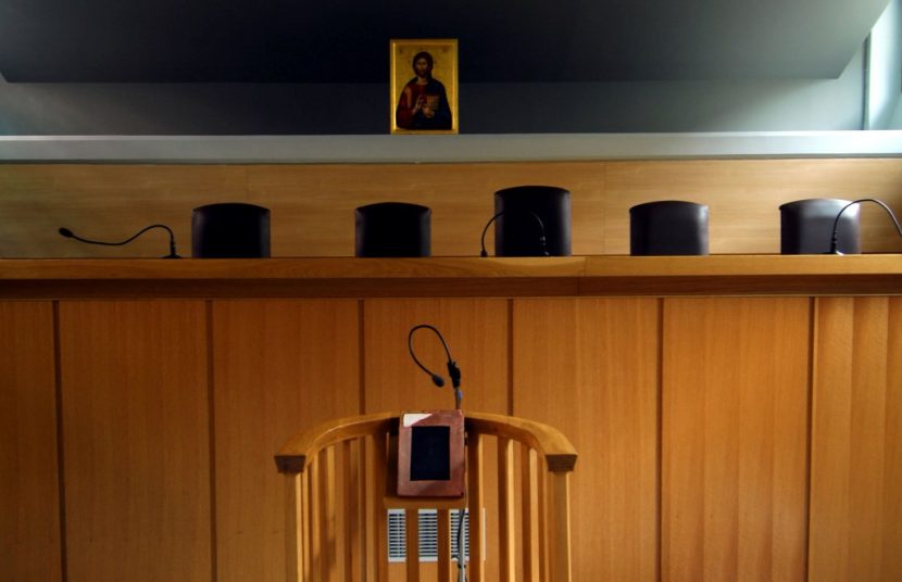 “Ο γιος μου δεν είναι απροστάτευτος” δηλώνει η μητέρα του κατηγορουμένου για τη δολοφονία της Ελένης Τοπαλούδη