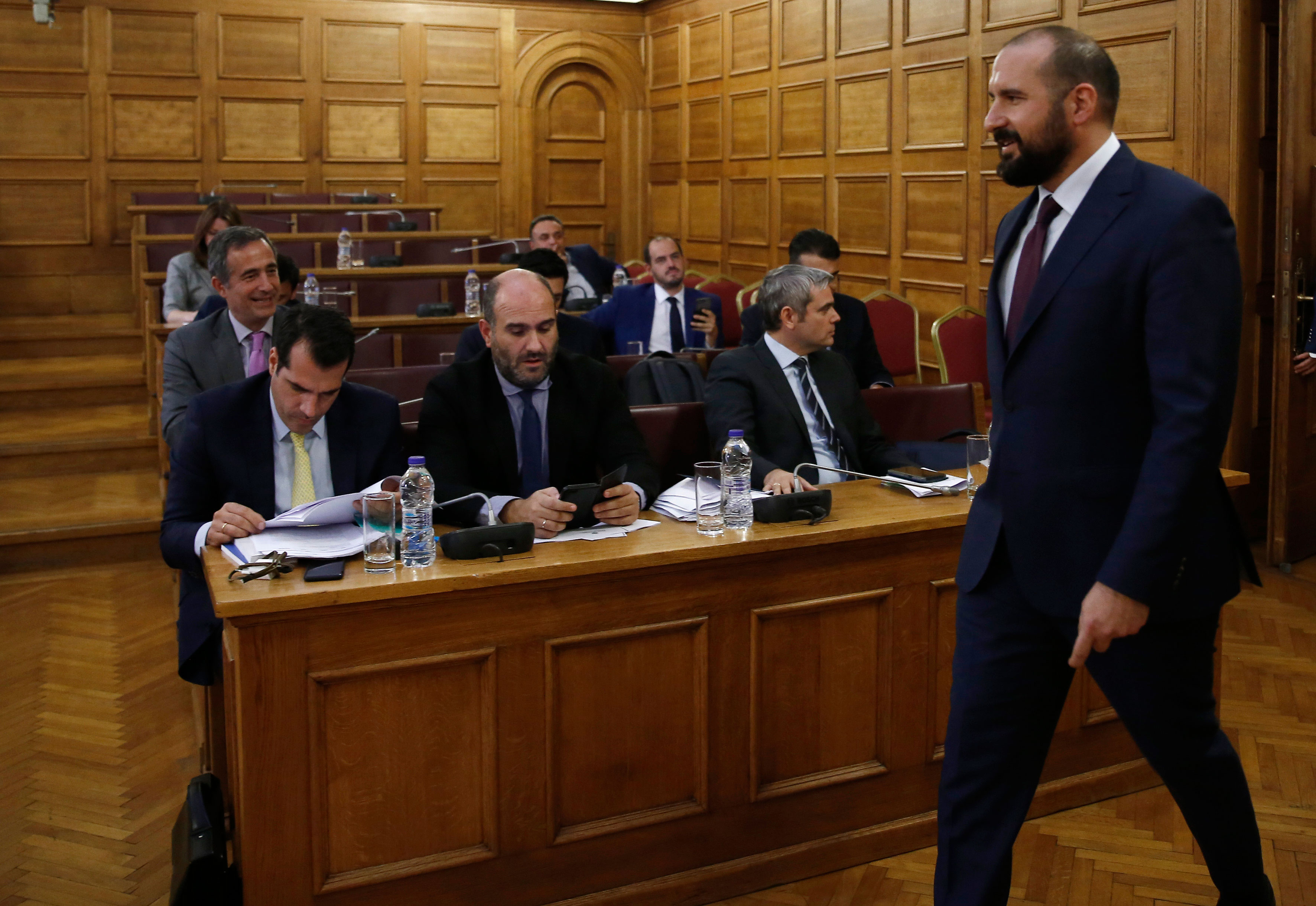 Σε θέση μάχης Ν.Δ και ΣΥΡΙΖΑ για την προανακριτική