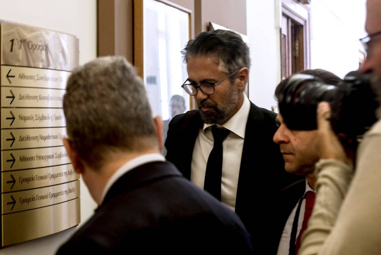 Οι μνημειώδεις αντιφάσεις και αυτοδιαψεύσεις του Φρουζή- Ν.Δ και ΚΙΝ.ΑΛ επιμένουν πως αποκάλυψε την σκευωρία