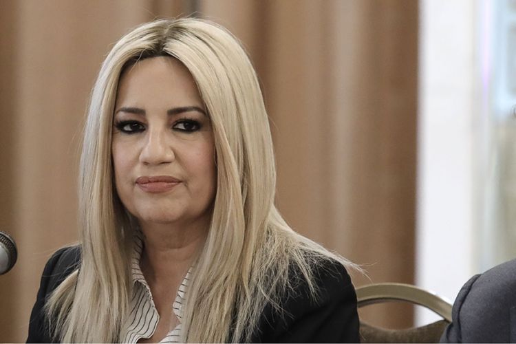 Γεννηματά για διορισμούς σε νοσοκομεία: “Δεν είναι αδέξιοι είναι δεξιοί”