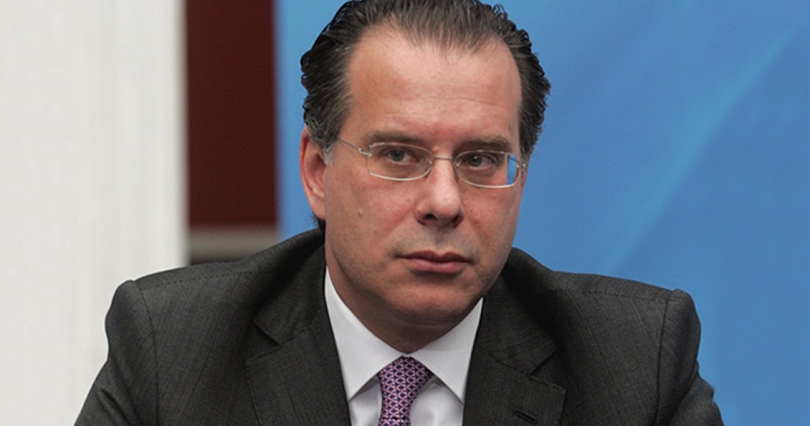 Νέο “άδειασμα” από Κουμουτσάκο σε Κυρανάκη-Μπογδάνο: Με γραφικότητες δεν ασκείται πολιτική