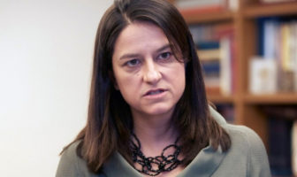 Κεραμέως: Μειώνεται η εξεταστέα ύλη για τις Πανελλαδικές Εξετάσεις