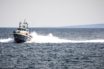 Επιβεβαιώνει το λιμενικό το περιστατικό με προειδοποιητικές βολές κατά ταχύπλοου