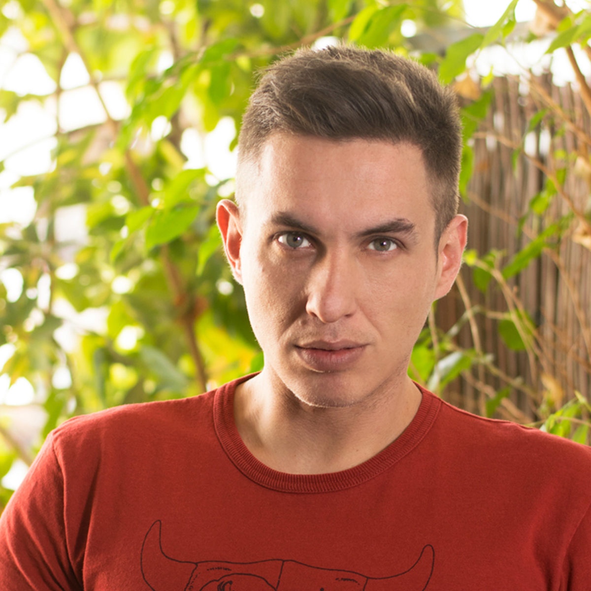 Έφυγε από τη ζωή ο ταλαντούχος γραφίστας και φωτογράφος Πάνος Νικολάου