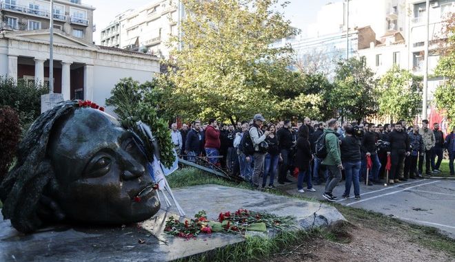 Επέτειος Πολυτεχνείου: Άνοιξαν οι πύλες για τις εκδηλώσεις μνήμης