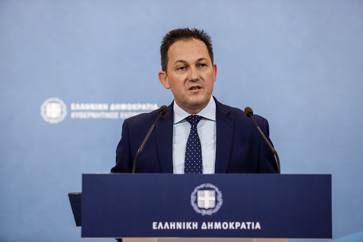 Πέτσας: Ζήτημα εθνικής σημασίας το προσφυγικό- 4.000 πρόσφυγες στην ενδοχώρα μέχρι το τέλος του μήνα