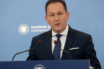 Πέτσας: Αντιδημοκρατική, τραμπούκικη και φασιστική η επίθεση του Ρουβίκωνα στο σπίτι του Άδωνη Γεωργιάδη