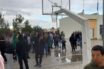 Κρήτη μετά το σεισμό: Ο κόσμος βγήκε στο δρόμο οι μαθητές στα προαύλια (εικόνα)