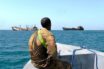 Θρίλερ με ελληνόκτητο πλοίο – Πειρατές κρατούν ομήρους το πλήρωμα