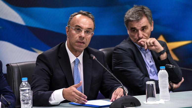 Τσακαλώτος: “Τι ποσοστό κ. Σταϊκούρα των ελαφρύνσεων πηγαίνει στην μεσαία τάξη;”