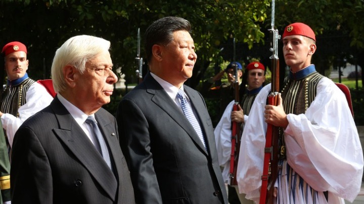 Επίσκεψη Σι Τζινπινγκ: Συνάντηση Παυλόπουλου με τον Κινέζο πρόεδρο – Οι δηλώσεις