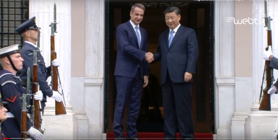 Στο Μέγαρο Μαξίμου ο Κινέζος πρόεδρος – Κυρ. Μητσοτάκης: “Οι δύο επισκέψεις εγκαινιάζουν&hellip;