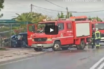 Ερασιτεχνικό βίντεο λίγο μετά το θανατηφόρο τροχαίο στην Παλλήνη – Εικόνες σοκ με το σμπαραλιασμένο αυτοκίνητο (vid)