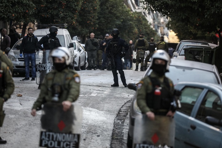 Ελληνική αστυνομία για Κουκάκι: Κάναμε χρήση πλαστικής μπάλας, όχι πλαστικής σφαίρας