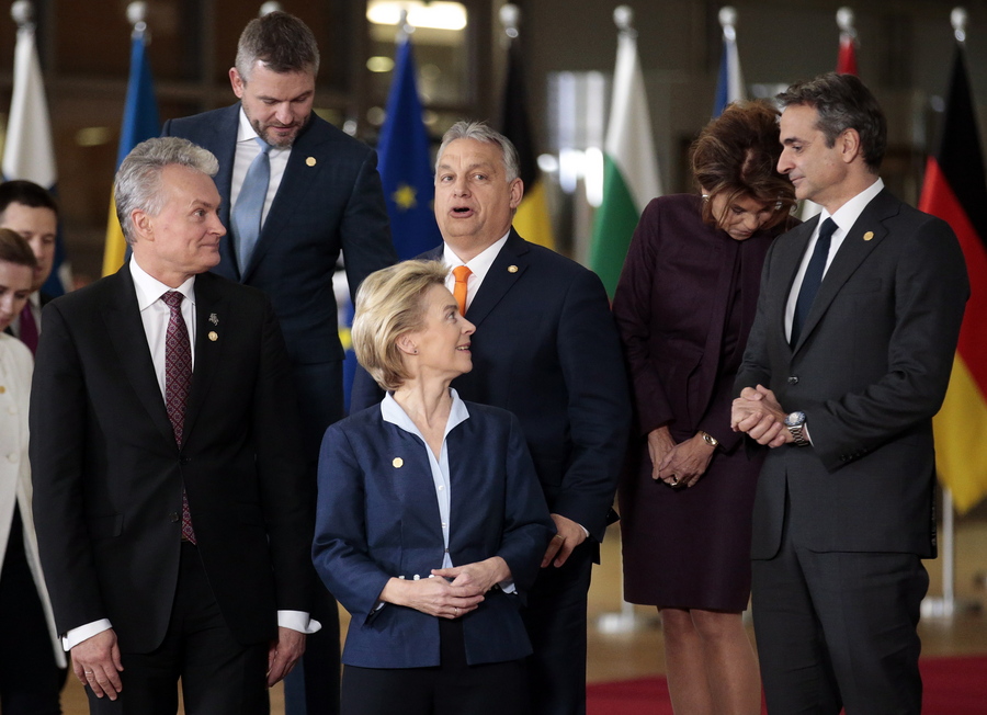 Σύνοδος Κορυφής: “Πήραμε το μέγιστο δυνατό”, λέει το Μαξίμου- ΣΥΡΙΖΑ: “Δεν θέσατε θέμα κυρώσεων”