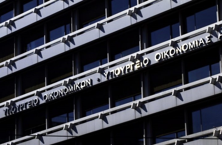 Σβήνουν, γράφουν για το κοινωνικό μέρισμα – Πονοκέφαλος το ύψος και ο αριθμός των δικαιούχων