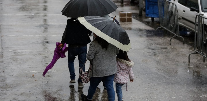 Νέο κύμα με βροχές και καταιγίδες θα πλήξει την Αττική