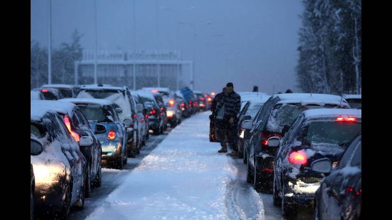 Με καθυστέρηση 24 ωρών ο Καραμανλής ζητά εξηγήσεις από τη «Νέα Οδό»