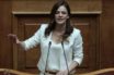 Αχτσιόγλου: Ο Μητσοτάκης “κούρεψε” τα αναδρομικά κατά 60%